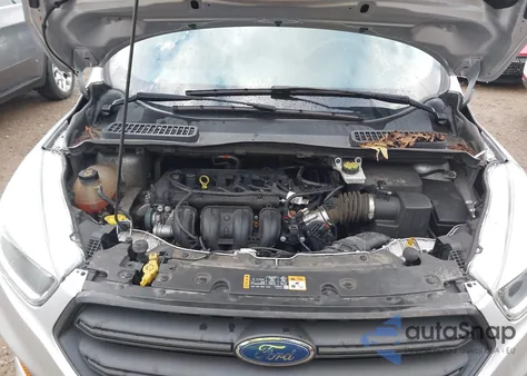 2017 Ford Escape S z USA, uszkodzony, nr VIN 1FMCU0F73HUD74169